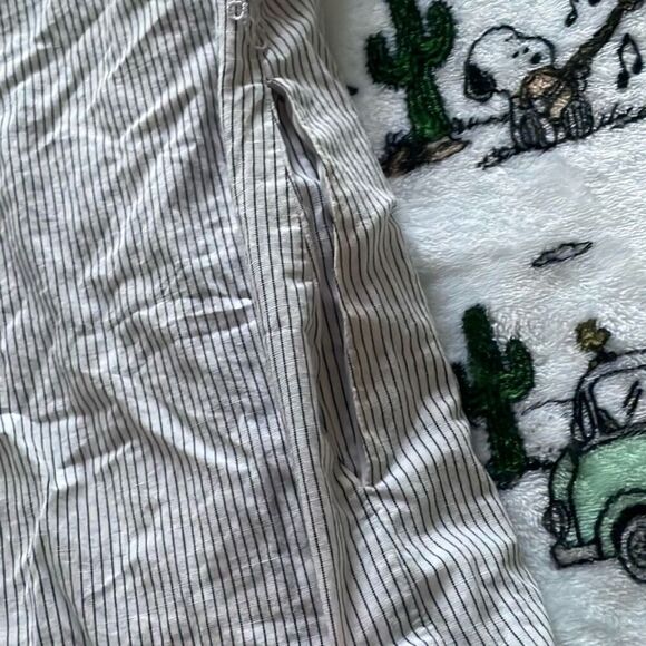 Express pin stripe mini off shoulder summer womens dress size M - Picture 2 of 10